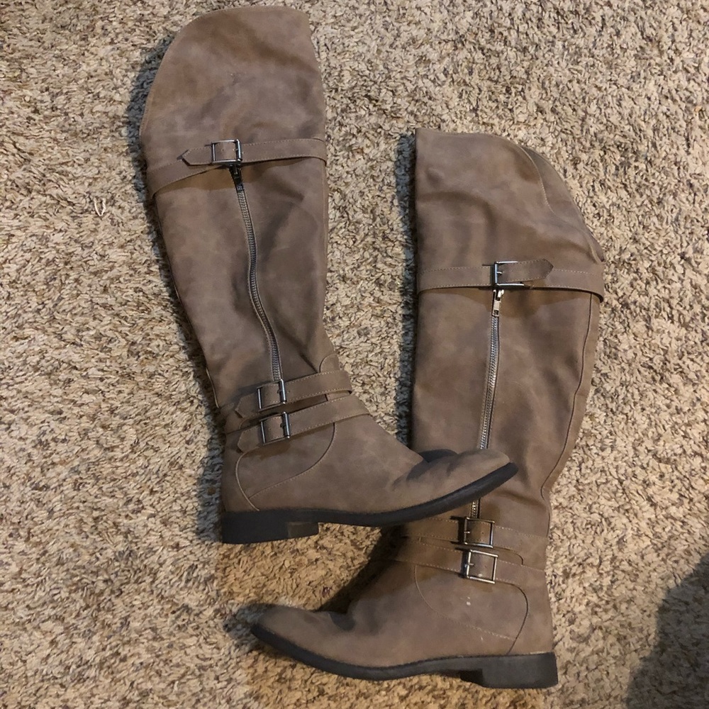 Women’s boots